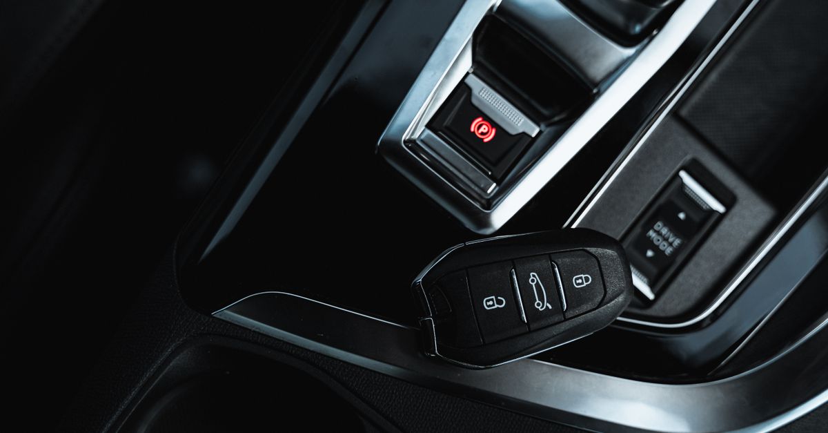 Honda car key fob — Tina Locksmith