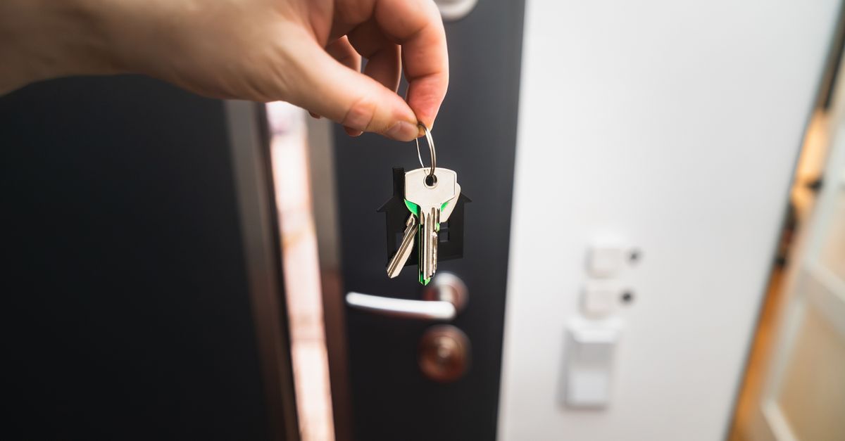 How Much Does a Local Locksmith Charge for a Service Call? — Tina Locksmith